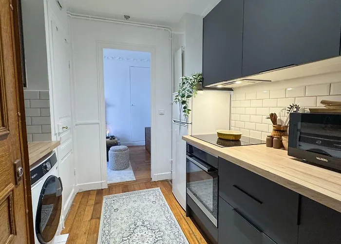 Le Repaire Tranquille * Paris